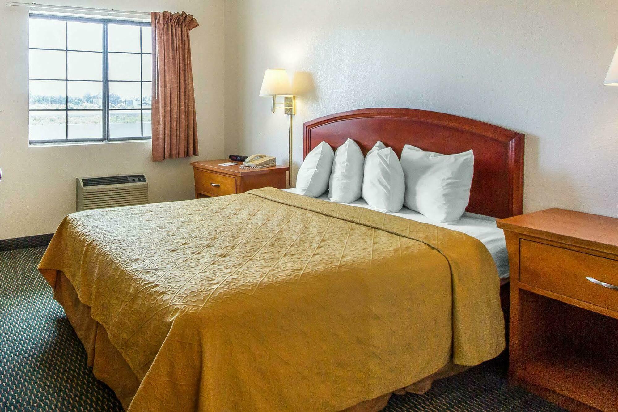 Quality Inn Flagstaff East I-40 Exterior foto